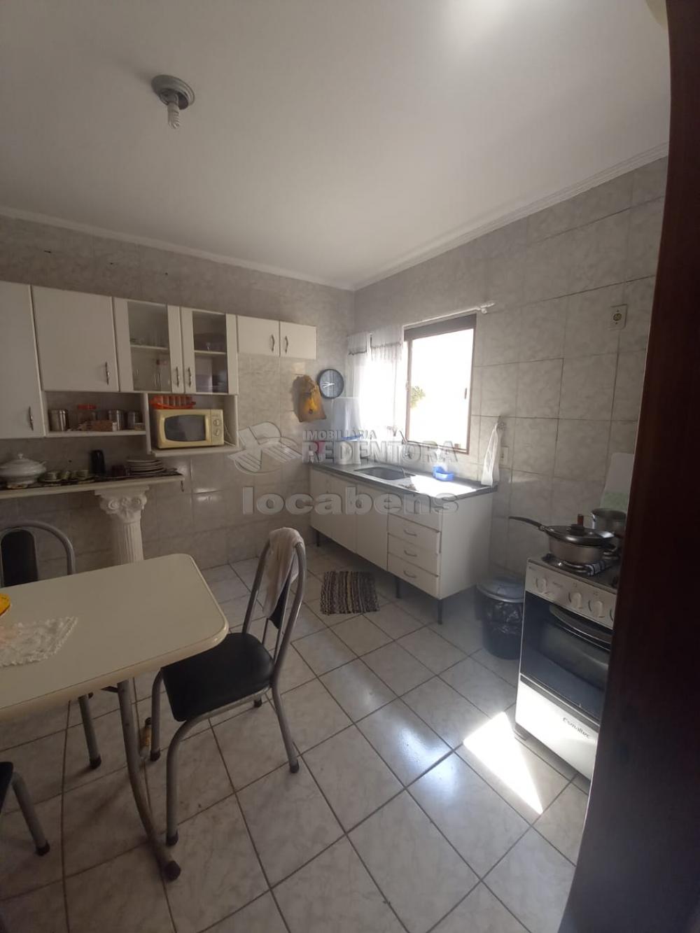 Comprar Apartamento / Padrão em São José do Rio Preto R$ 240.000,00 - Foto 9