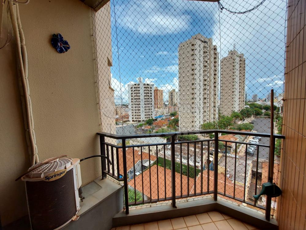 Comprar Apartamento / Padrão em São José do Rio Preto R$ 375.000,00 - Foto 3