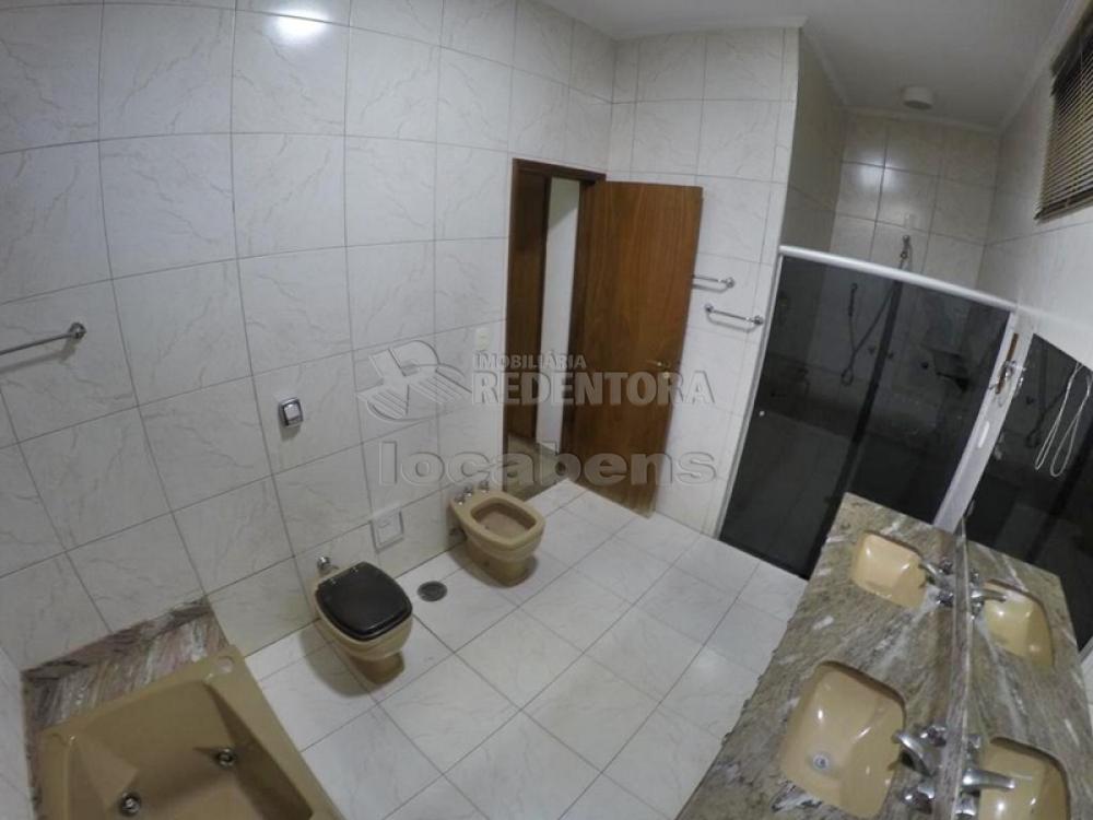 Comprar Casa / Padrão em São José do Rio Preto R$ 825.000,00 - Foto 17