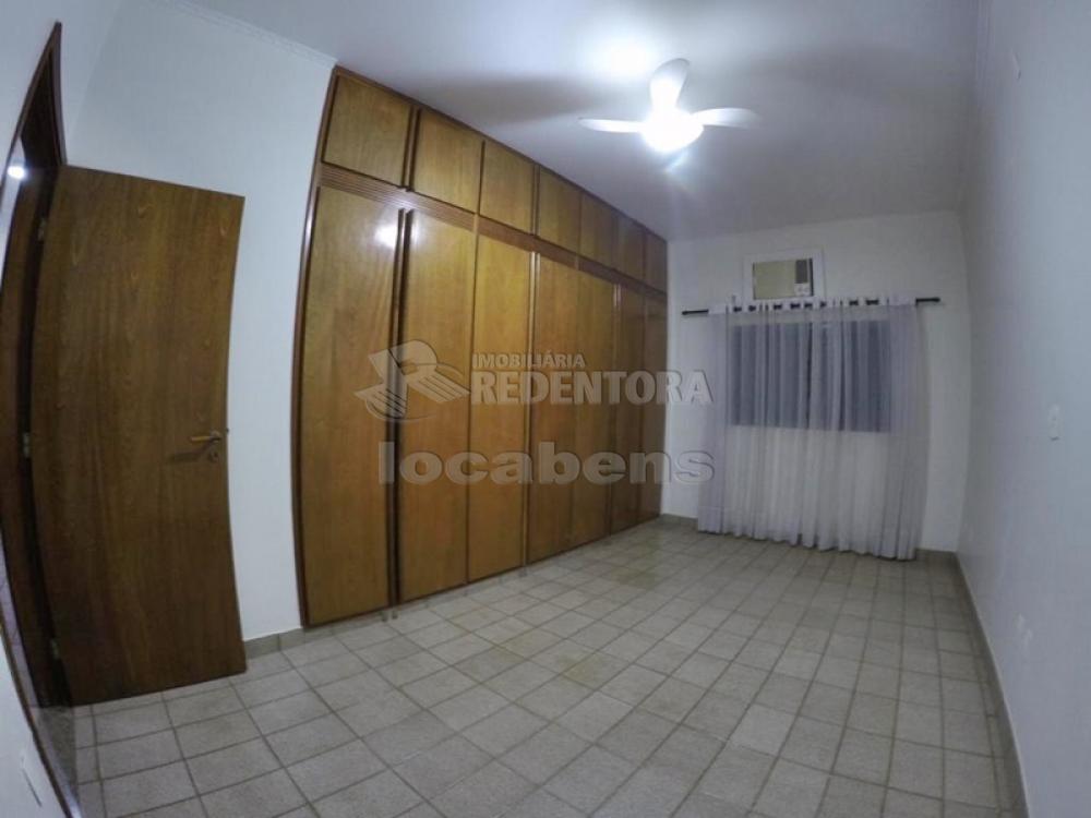 Comprar Casa / Padrão em São José do Rio Preto R$ 825.000,00 - Foto 11