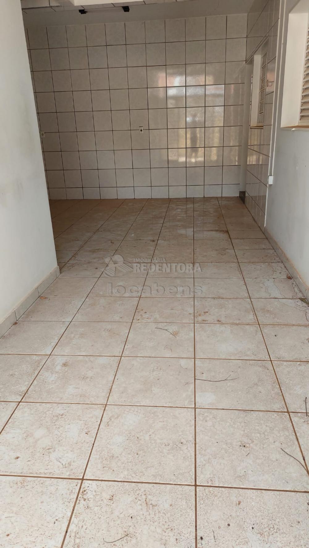 Comprar Casa / Padrão em São José do Rio Preto R$ 470.000,00 - Foto 18