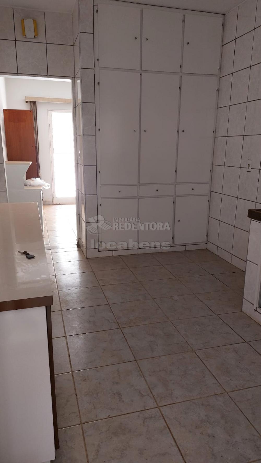 Comprar Casa / Padrão em São José do Rio Preto R$ 470.000,00 - Foto 21