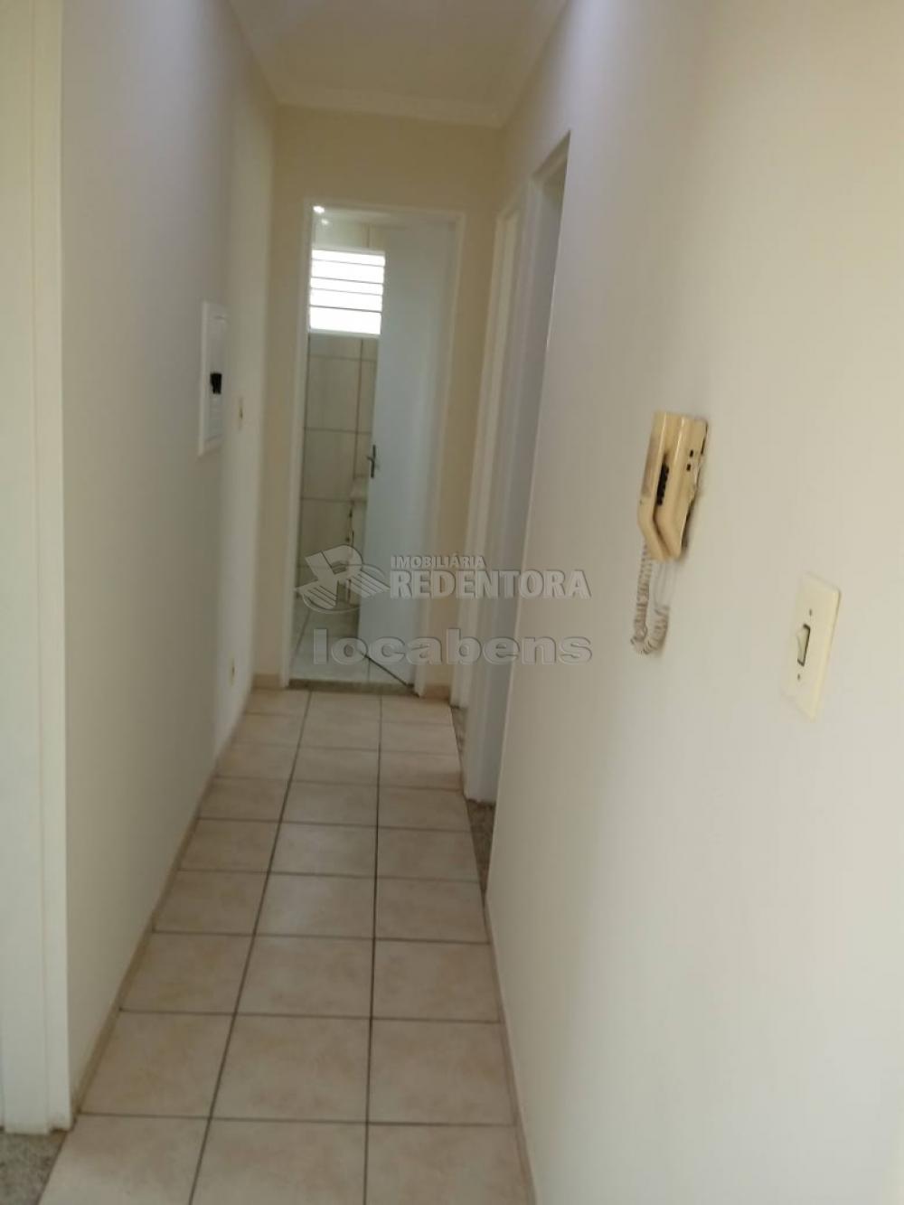 Comprar Apartamento / Padrão em São José do Rio Preto R$ 180.000,00 - Foto 9