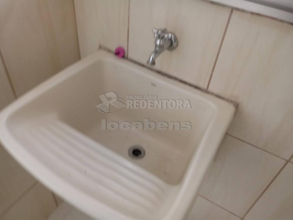 Comprar Apartamento / Padrão em São José do Rio Preto R$ 180.000,00 - Foto 12