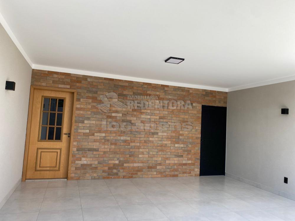 Comprar Casa / Padrão em Mirassol R$ 420.000,00 - Foto 1