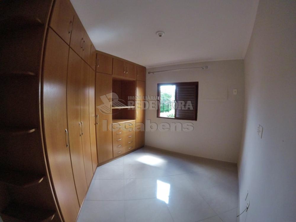 Comprar Apartamento / Padrão em São José do Rio Preto R$ 215.000,00 - Foto 8