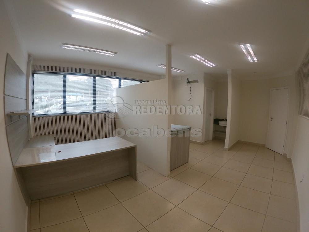 Alugar Comercial / Sala em São José do Rio Preto R$ 4.100,00 - Foto 12