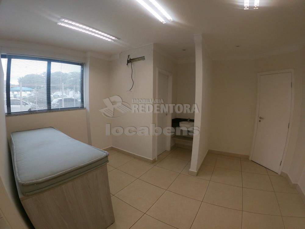 Alugar Comercial / Sala em São José do Rio Preto R$ 4.100,00 - Foto 15