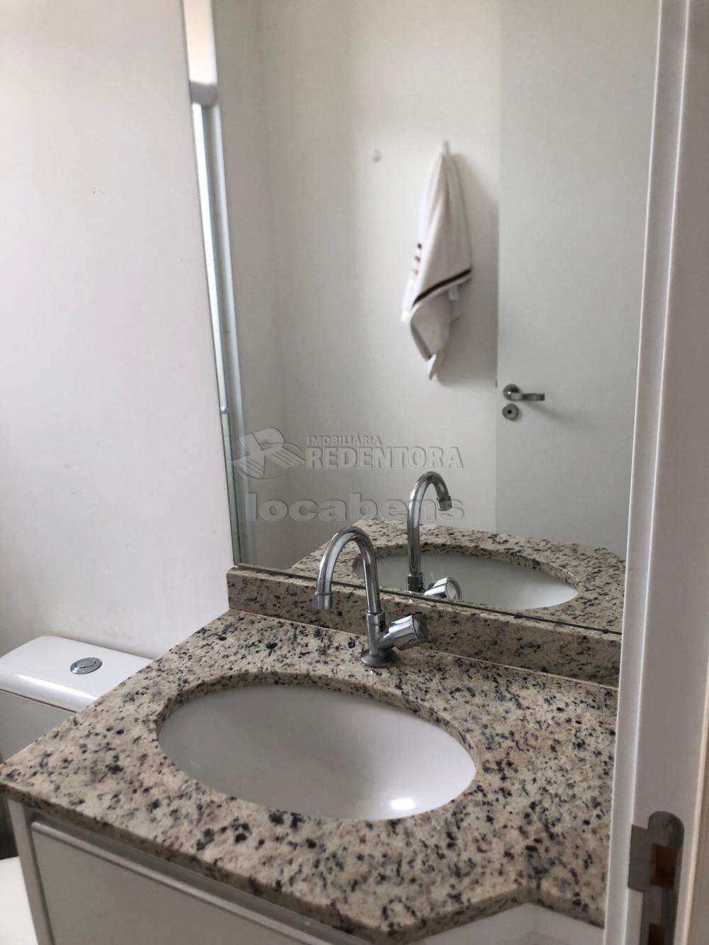 Alugar Apartamento / Padrão em São José do Rio Preto R$ 2.200,00 - Foto 16