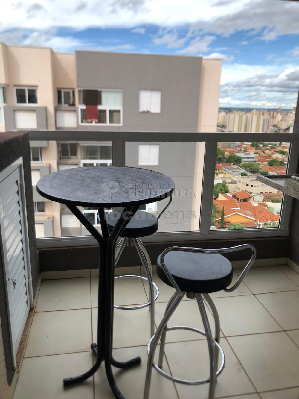 Alugar Apartamento / Padrão em São José do Rio Preto R$ 2.200,00 - Foto 8