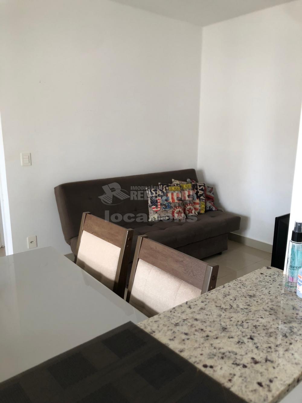 Alugar Apartamento / Padrão em São José do Rio Preto R$ 2.200,00 - Foto 9