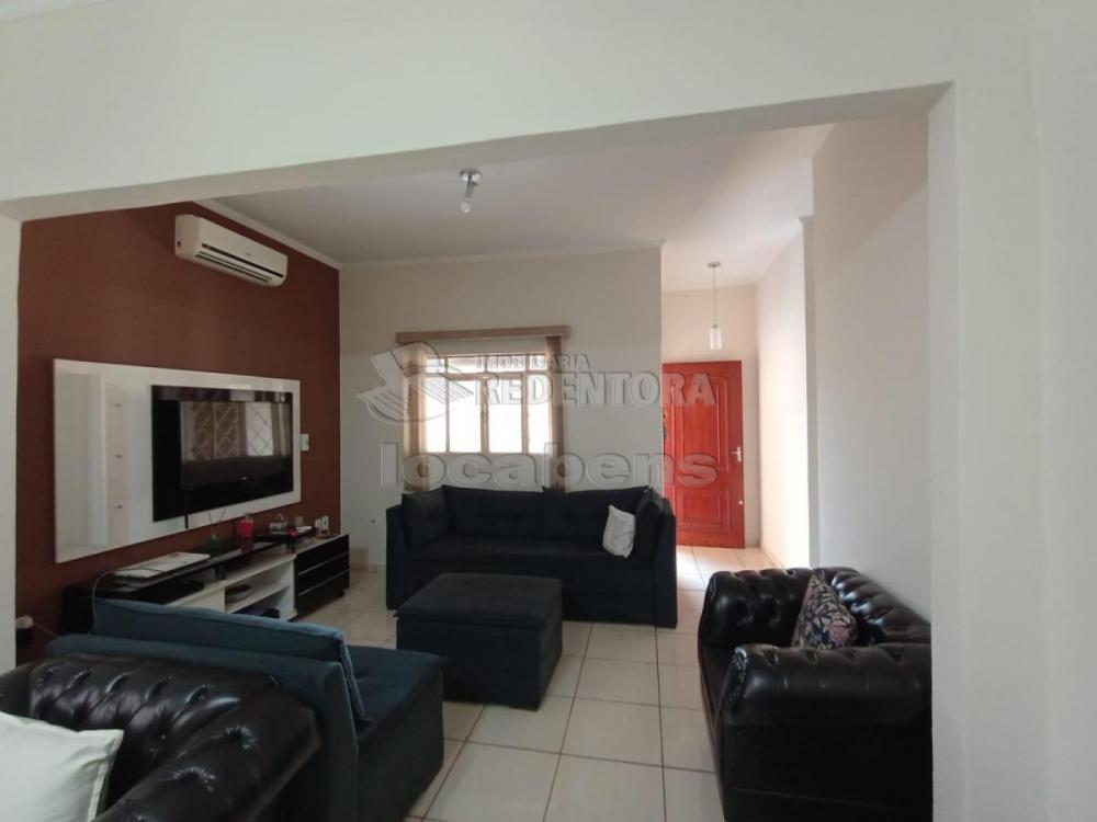 Comprar Casa / Padrão em São José do Rio Preto R$ 350.000,00 - Foto 1