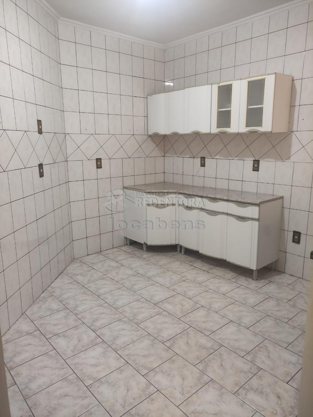 Comprar Apartamento / Padrão em São José do Rio Preto R$ 250.000,00 - Foto 1