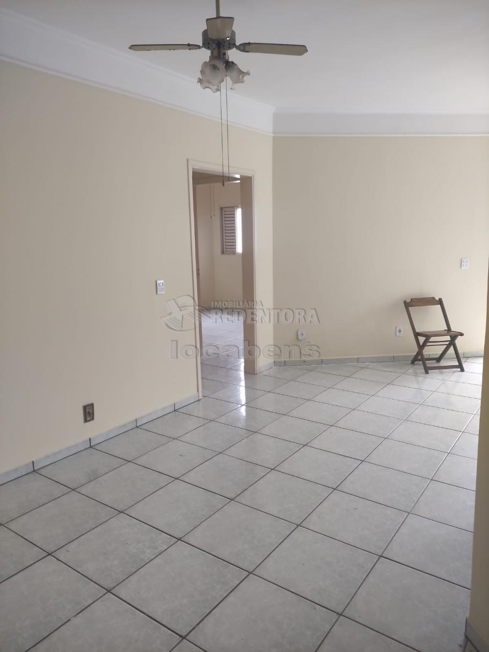 Comprar Apartamento / Padrão em São José do Rio Preto apenas R$ 250.000,00 - Foto 2