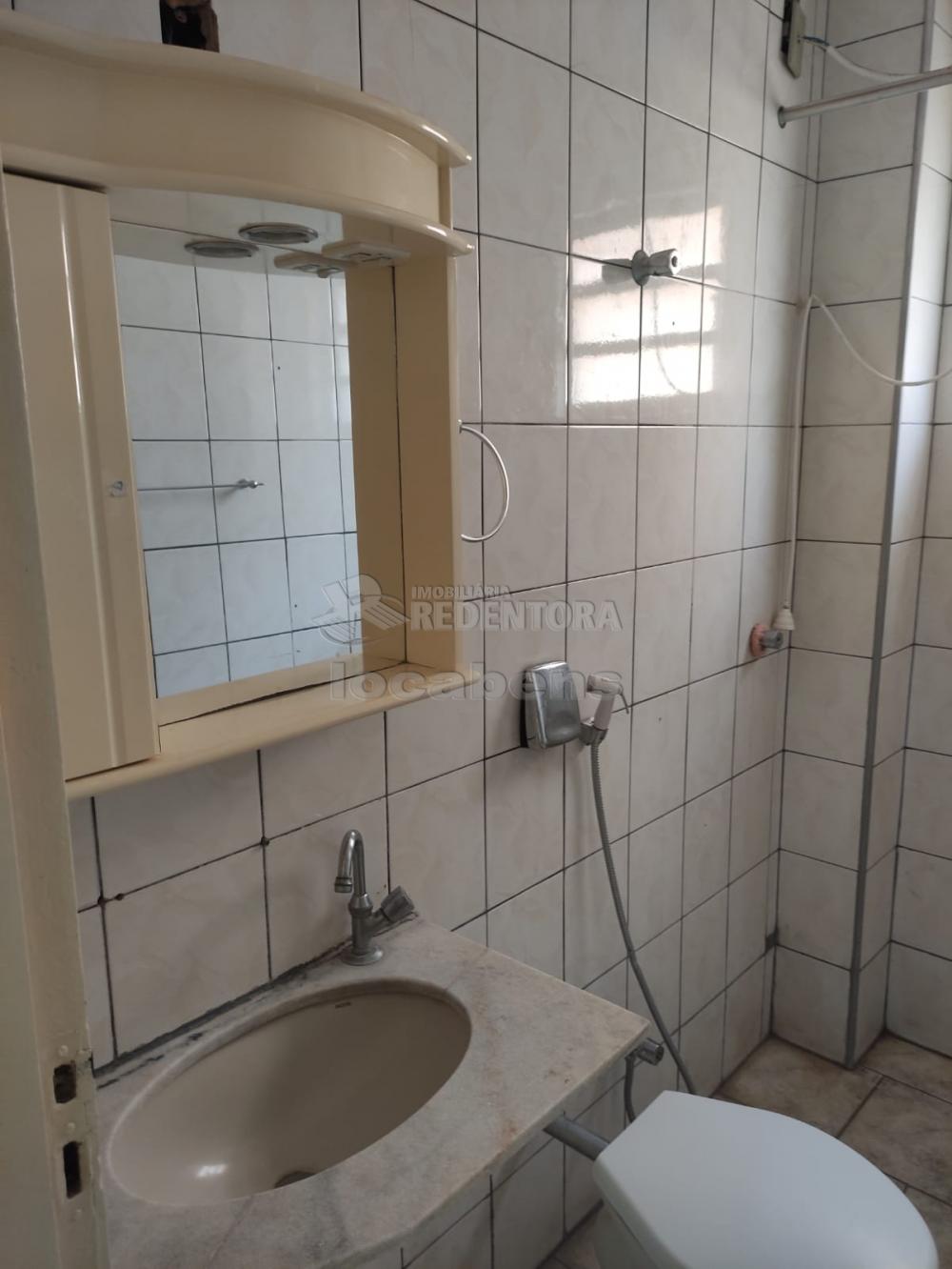 Comprar Apartamento / Padrão em São José do Rio Preto R$ 250.000,00 - Foto 8