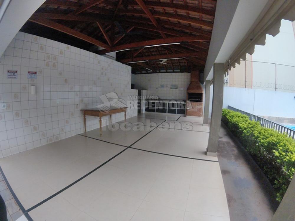 Alugar Apartamento / Padrão em São José do Rio Preto R$ 900,00 - Foto 18