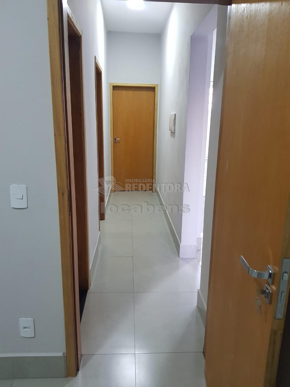 Comprar Casa / Padrão em São José do Rio Preto R$ 380.000,00 - Foto 6