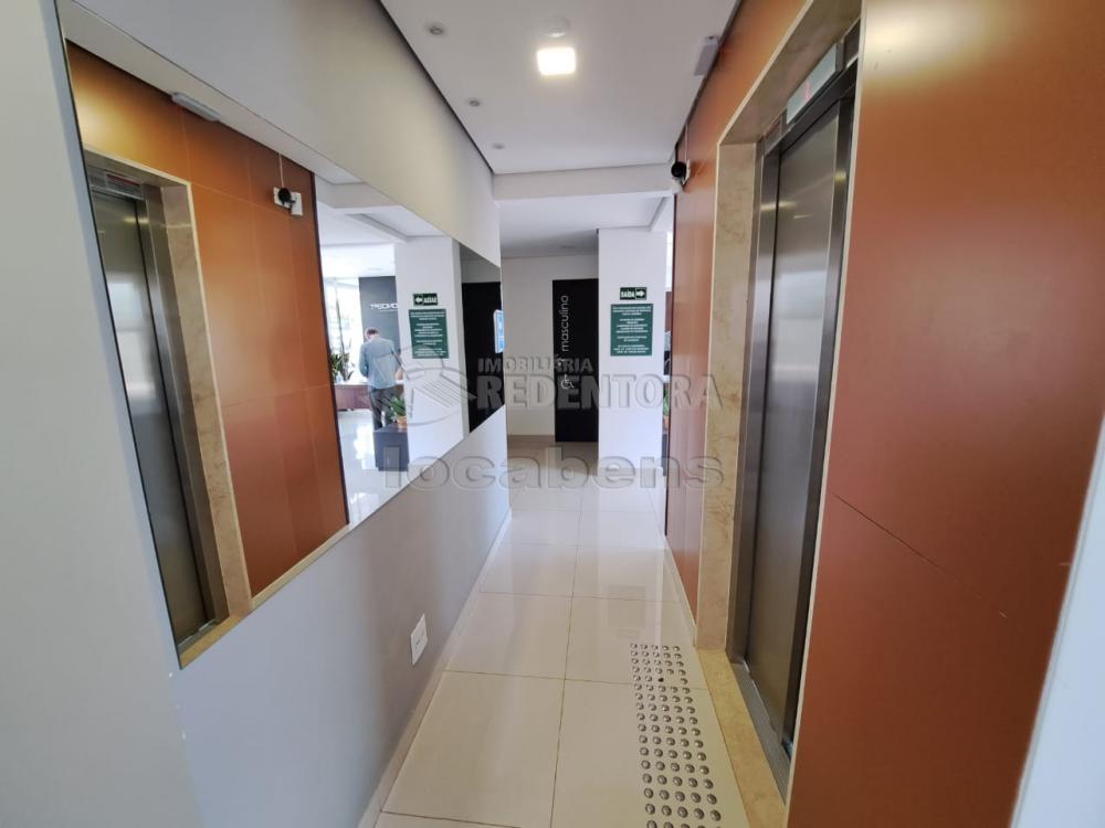 Comprar Comercial / Sala em São José do Rio Preto R$ 598.000,00 - Foto 4