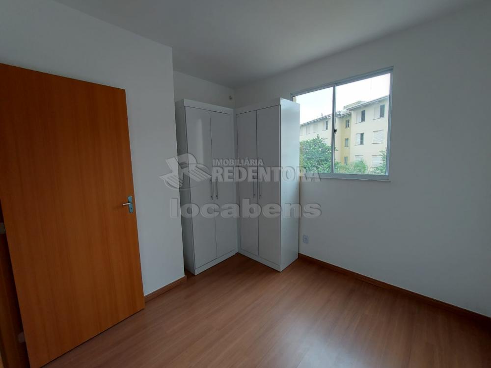 Alugar Apartamento / Padrão em São José do Rio Preto R$ 1.203,00 - Foto 10