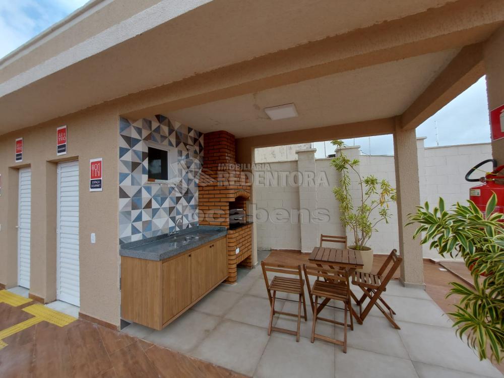 Alugar Apartamento / Padrão em São José do Rio Preto R$ 1.203,00 - Foto 22