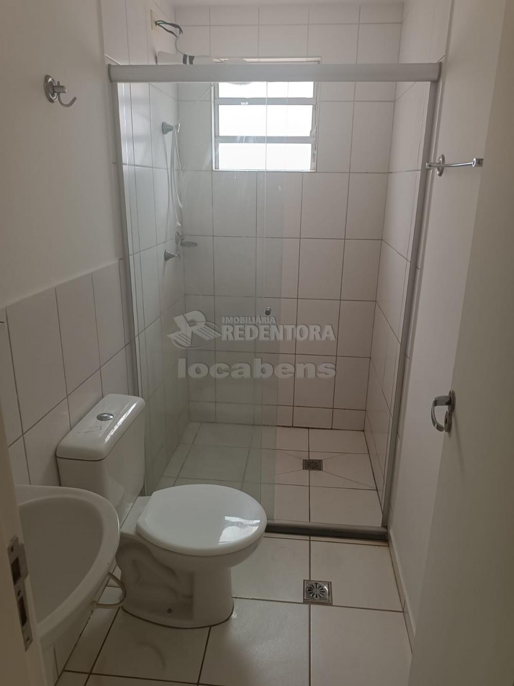 Alugar Apartamento / Padrão em São José do Rio Preto apenas R$ 700,00 - Foto 2