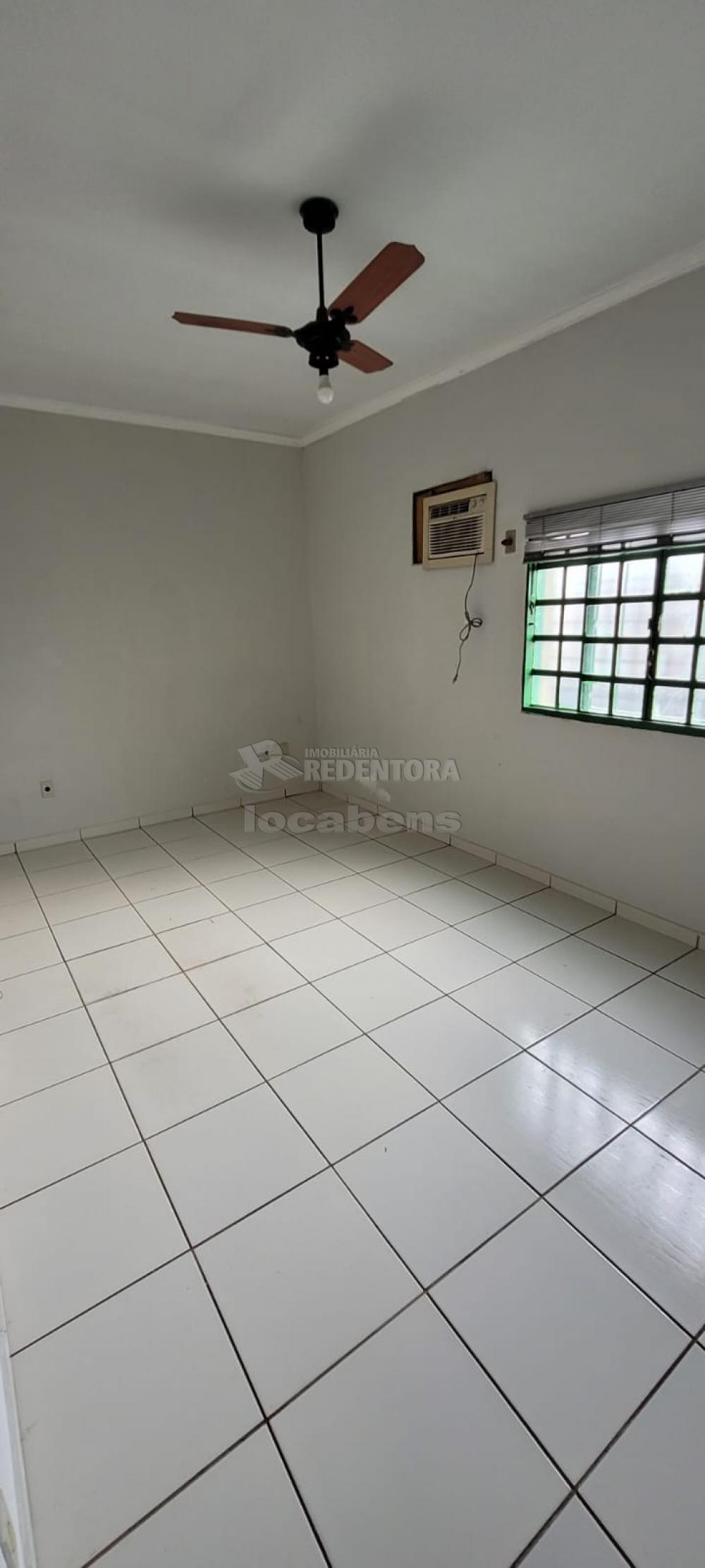 Alugar Comercial / Sala em São José do Rio Preto R$ 500,00 - Foto 8