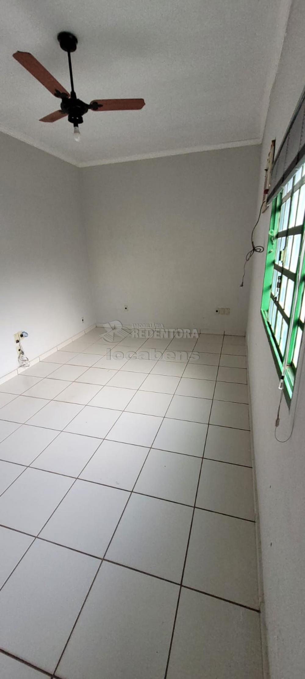 Alugar Comercial / Sala em São José do Rio Preto R$ 500,00 - Foto 9