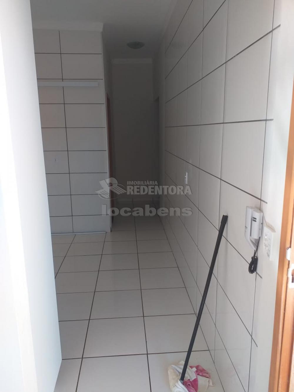 Comprar Casa / Padrão em São José do Rio Preto R$ 210.000,00 - Foto 15