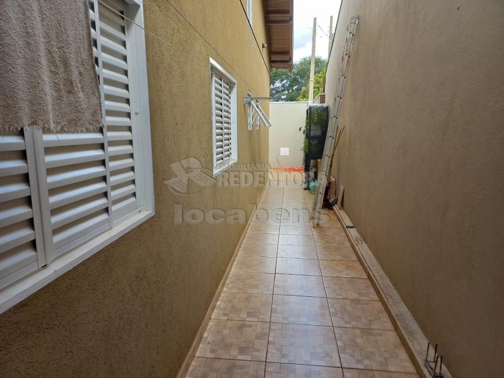 Comprar Casa / Padrão em São José do Rio Preto R$ 380.000,00 - Foto 4