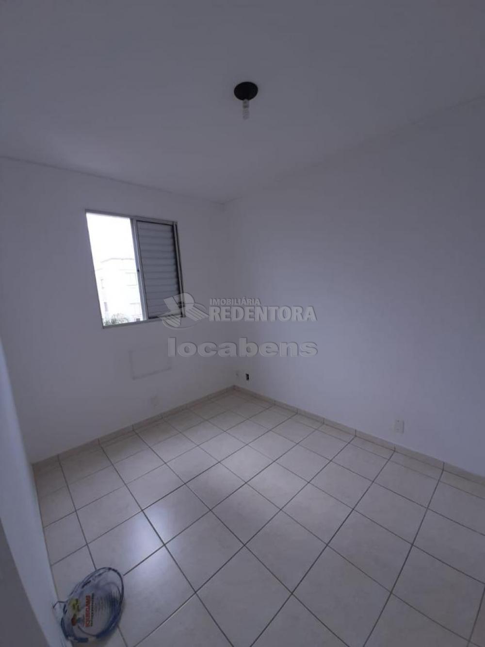 Comprar Apartamento / Padrão em São José do Rio Preto apenas R$ 160.000,00 - Foto 4