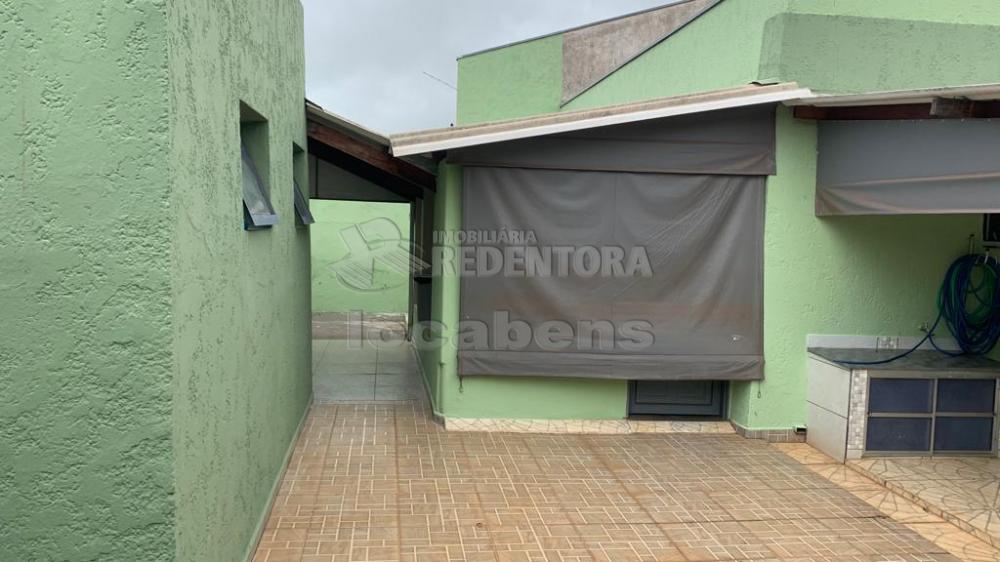 Casa à venda com 3 quartos, 237m² - Foto 4