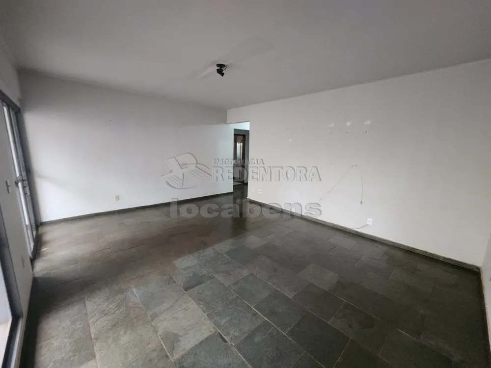 Alugar Apartamento / Padrão em São José do Rio Preto R$ 1.300,00 - Foto 3