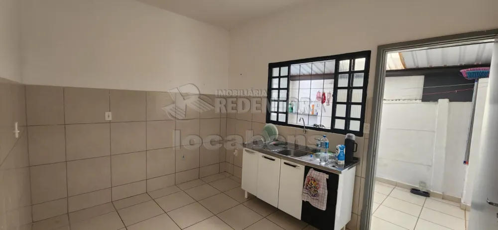 Comprar Casa / Padrão em São José do Rio Preto R$ 365.000,00 - Foto 5