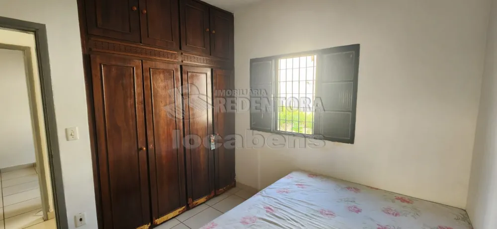 Comprar Casa / Padrão em São José do Rio Preto R$ 365.000,00 - Foto 4