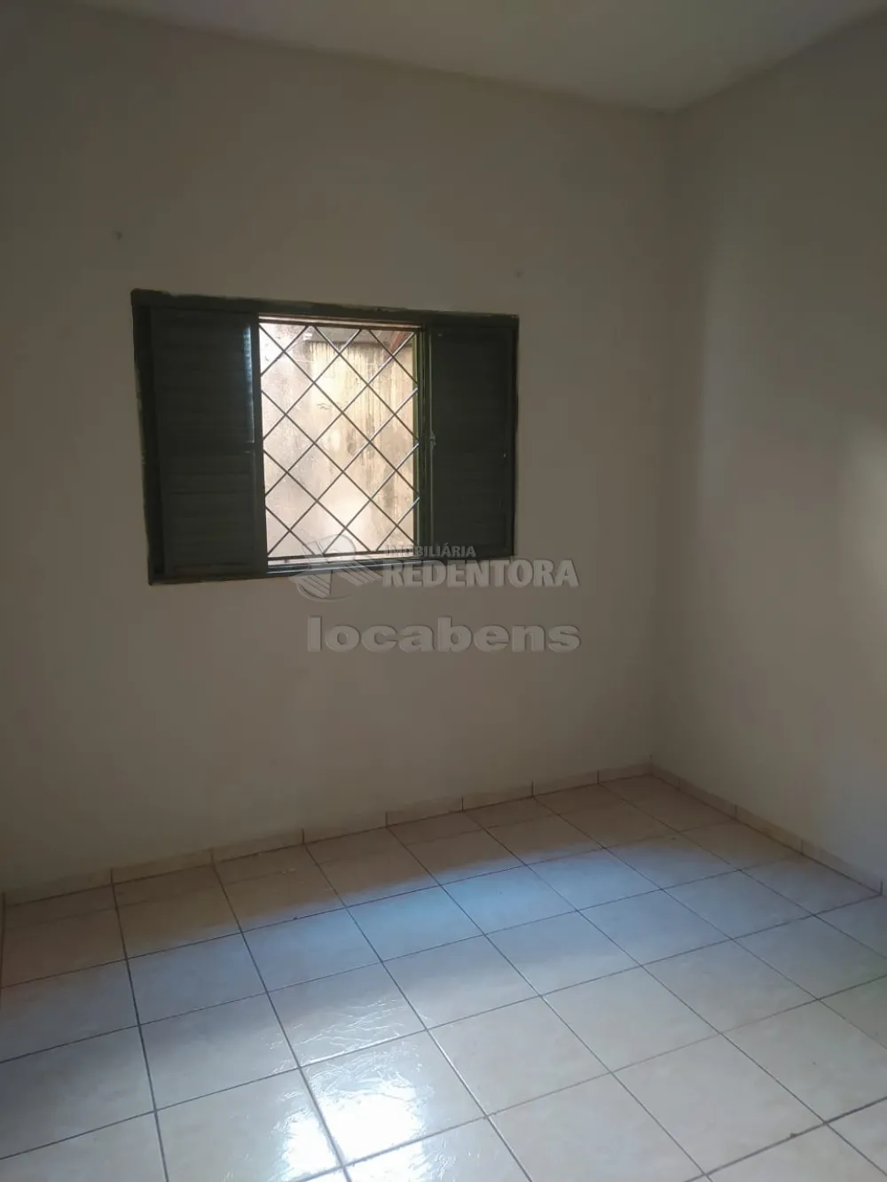 Comprar Casa / Padrão em São José do Rio Preto R$ 250.000,00 - Foto 5