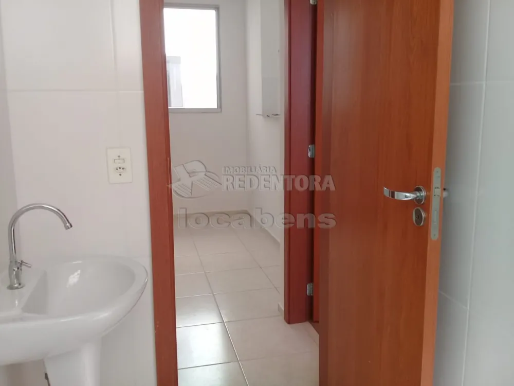 Comprar Apartamento / Padrão em São José do Rio Preto R$ 150.000,00 - Foto 10