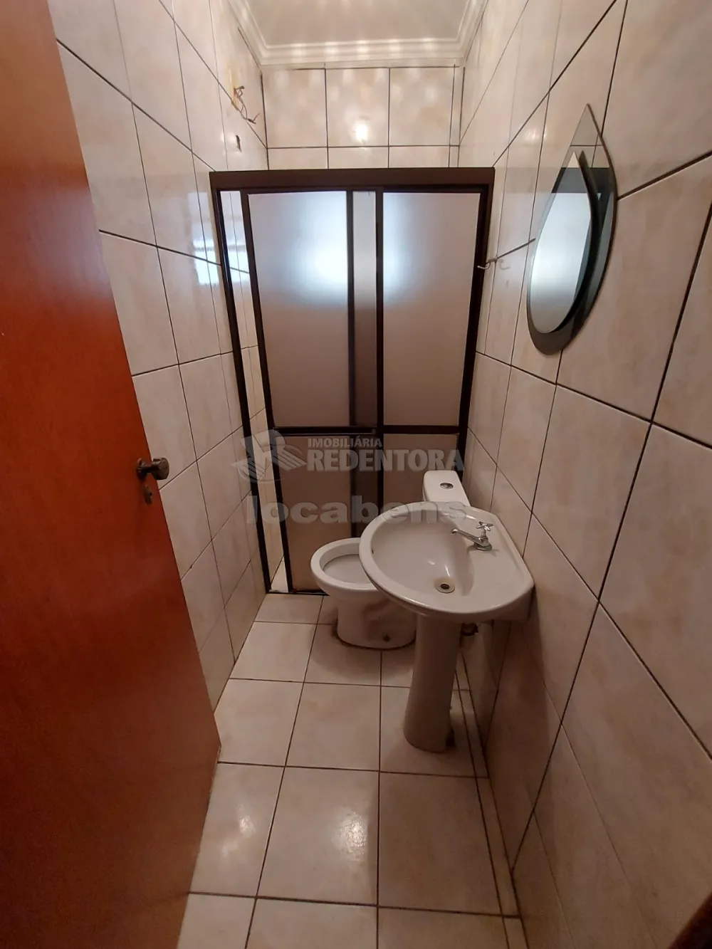 Alugar Casa / Padrão em São José do Rio Preto R$ 1.250,00 - Foto 7