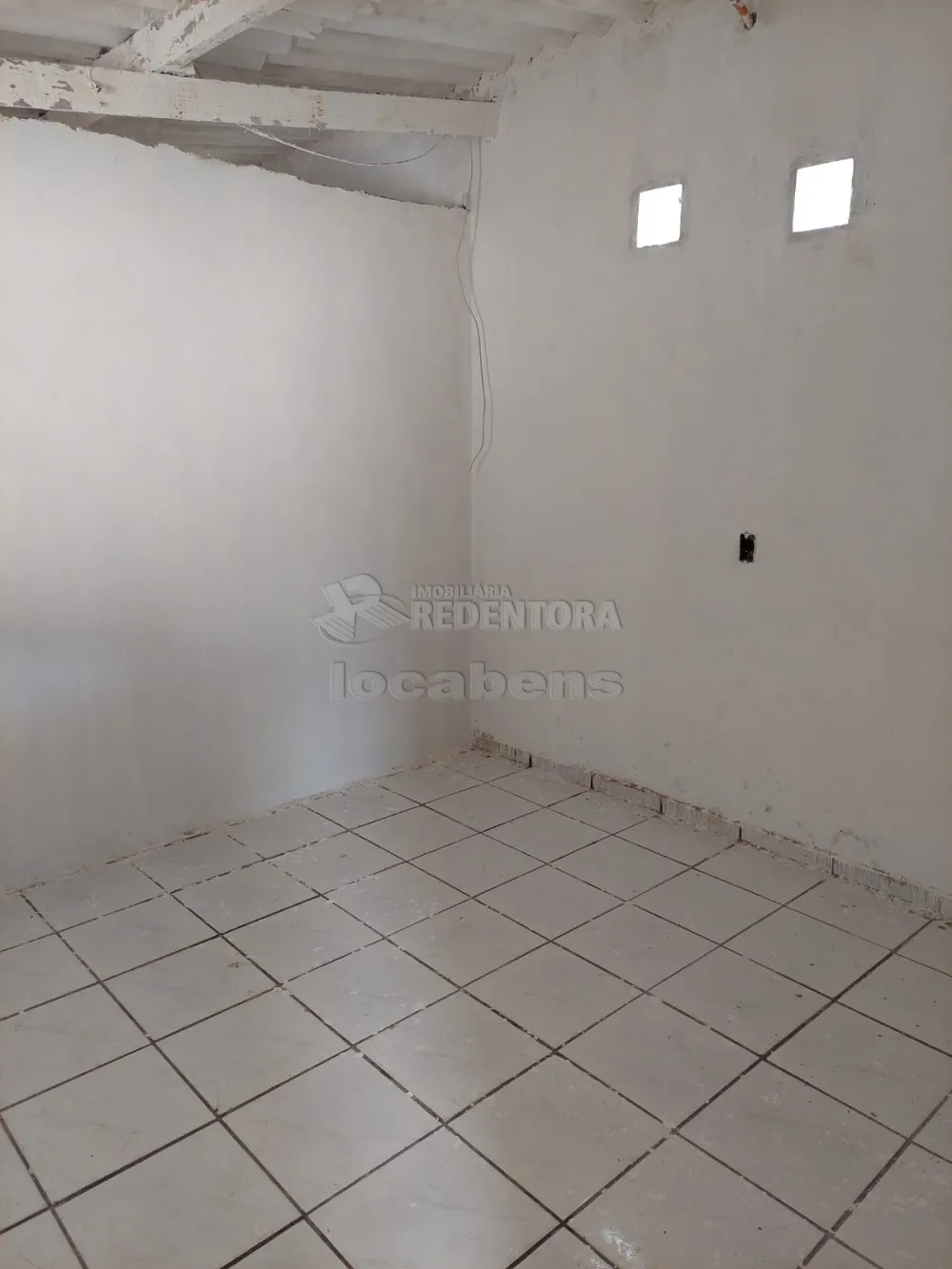 Alugar Casa / Padrão em São José do Rio Preto R$ 990,00 - Foto 4