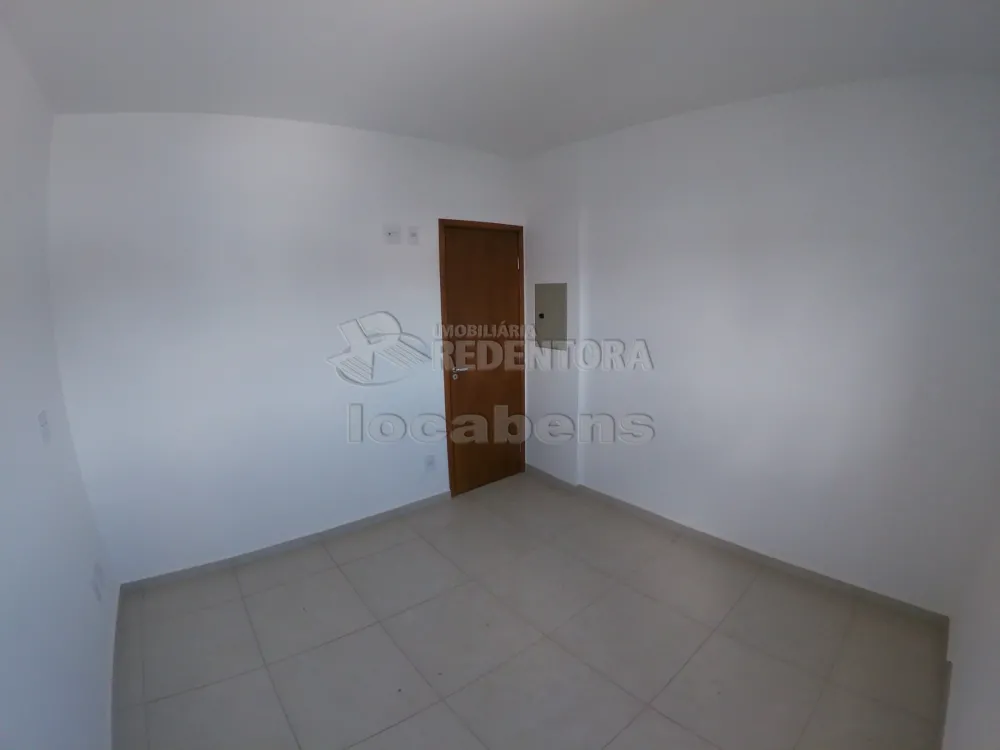 Comprar Apartamento / Padrão em São José do Rio Preto R$ 235.000,00 - Foto 10