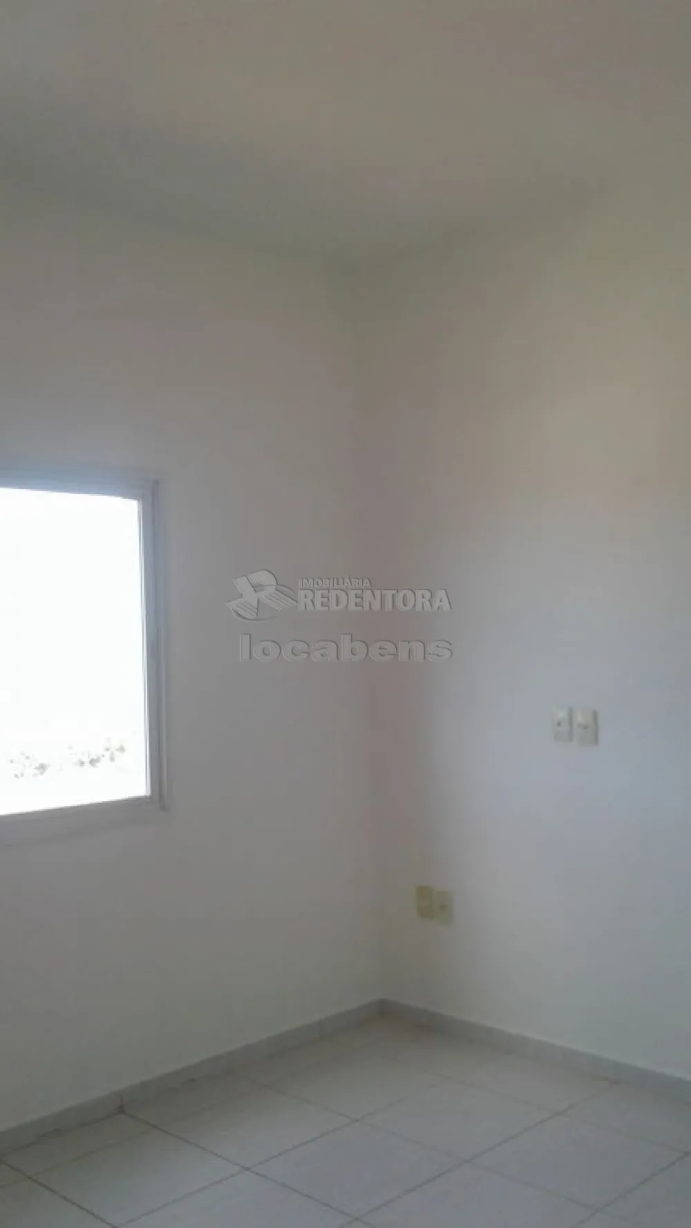 Alugar Apartamento / Padrão em São José do Rio Preto R$ 1.350,00 - Foto 12