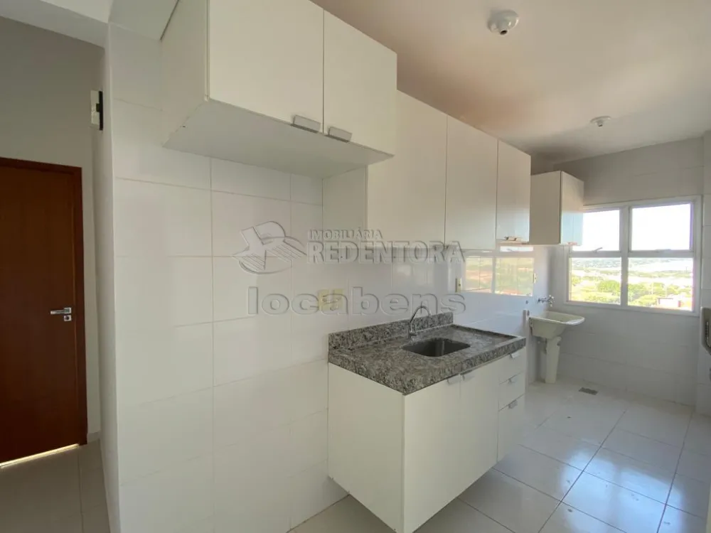 Alugar Apartamento / Padrão em São José do Rio Preto R$ 1.350,00 - Foto 22