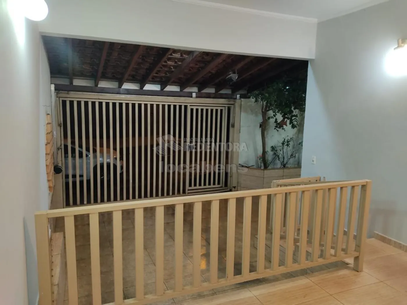 Comprar Casa / Padrão em São José do Rio Preto R$ 400.000,00 - Foto 2