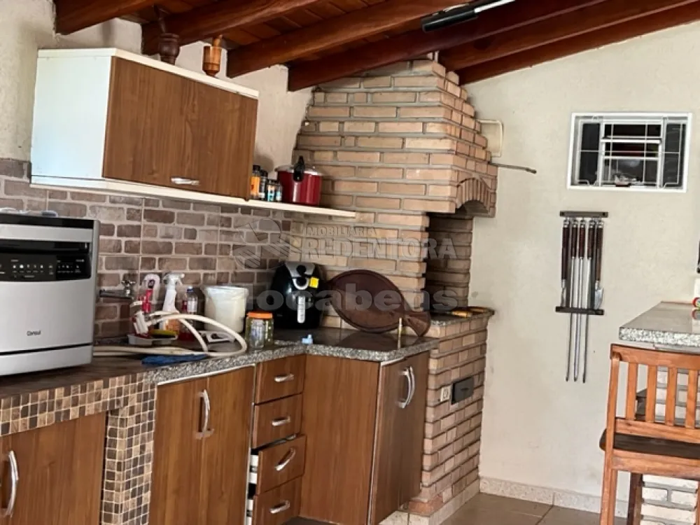 Comprar Casa / Padrão em São José do Rio Preto R$ 550.000,00 - Foto 6