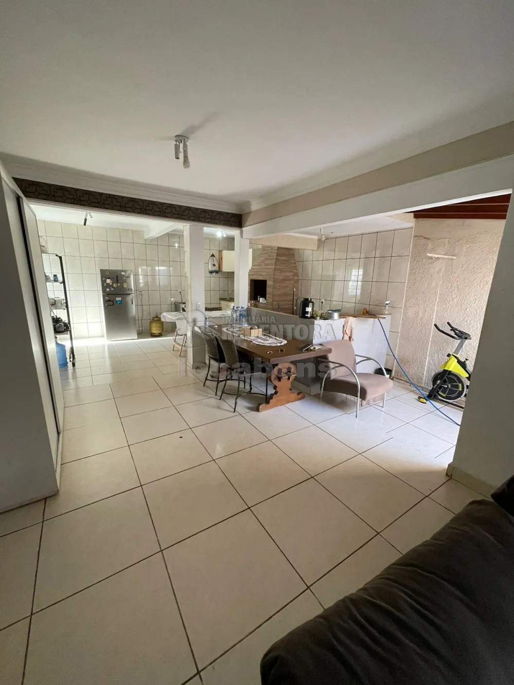 Casa - Padrão - Conjunto Habitacional Cristo Rei - São José do Rio Preto R$  250.000,00. Cód.: 11332