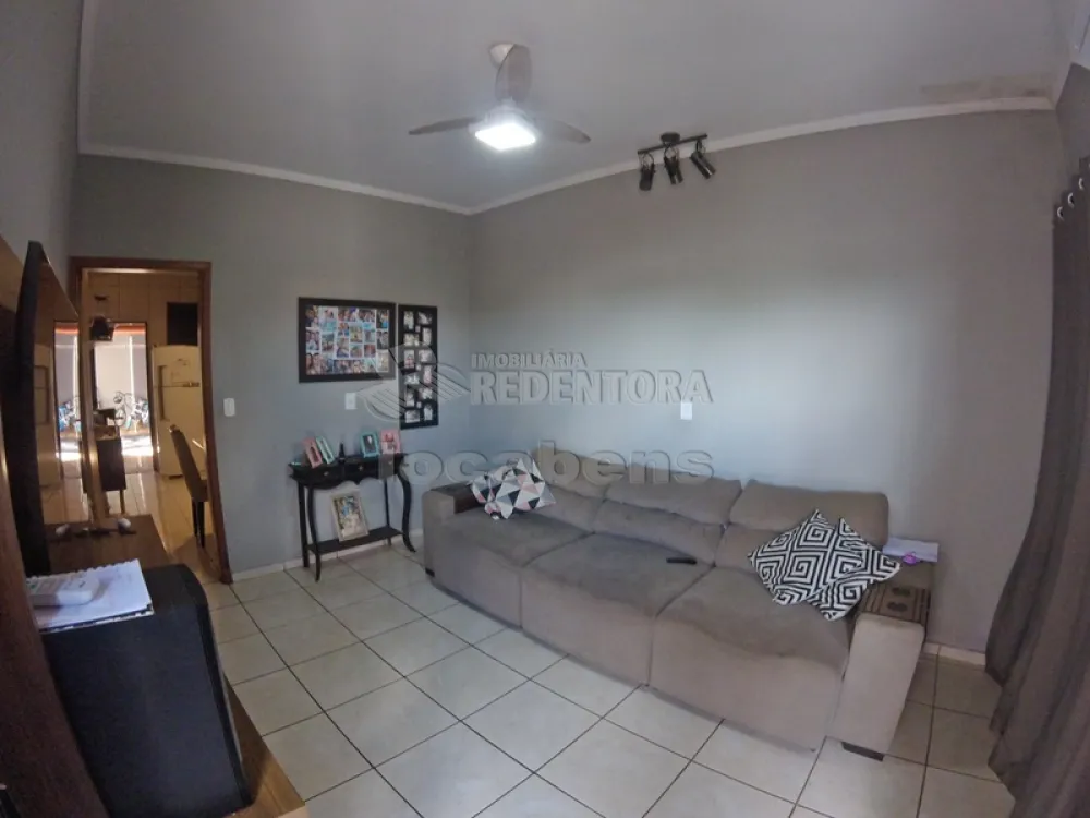 Comprar Casa / Padrão em São José do Rio Preto R$ 290.000,00 - Foto 4