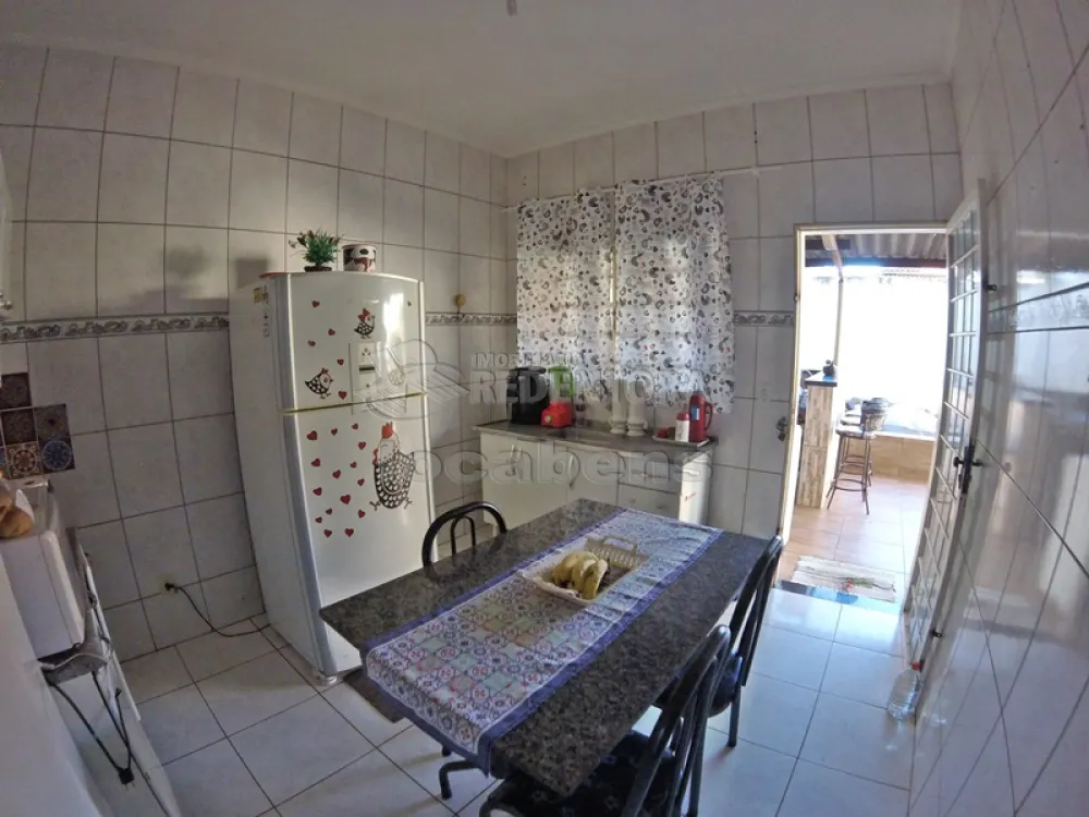 Comprar Casa / Padrão em São José do Rio Preto R$ 260.000,00 - Foto 4