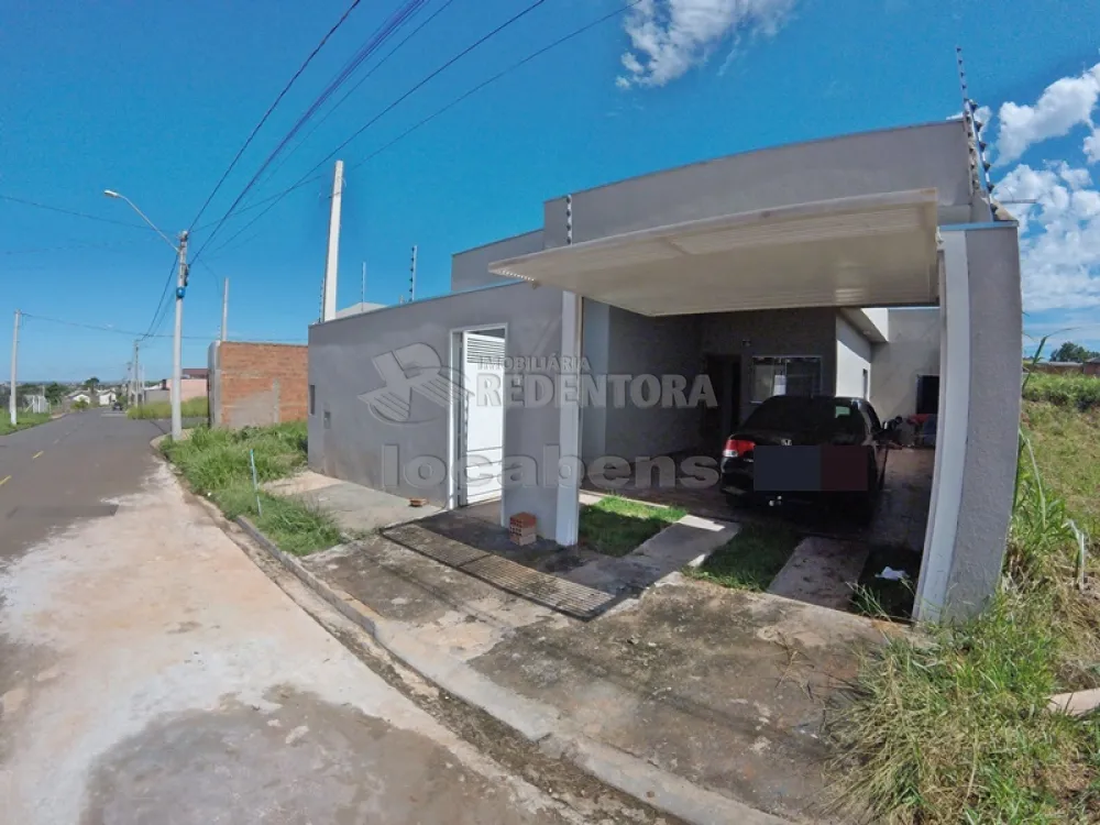 Alugar Casa / Padrão em São José do Rio Preto R$ 1.200,00 - Foto 1