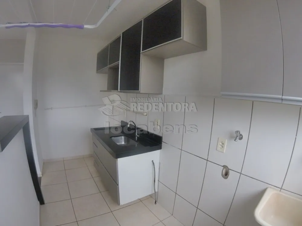 Alugar Apartamento / Padrão em São José do Rio Preto R$ 900,00 - Foto 7