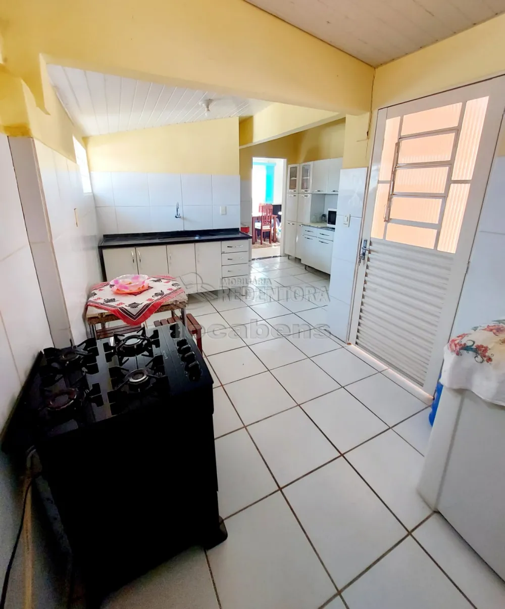 Comprar Casa / Padrão em São José do Rio Preto R$ 360.000,00 - Foto 7