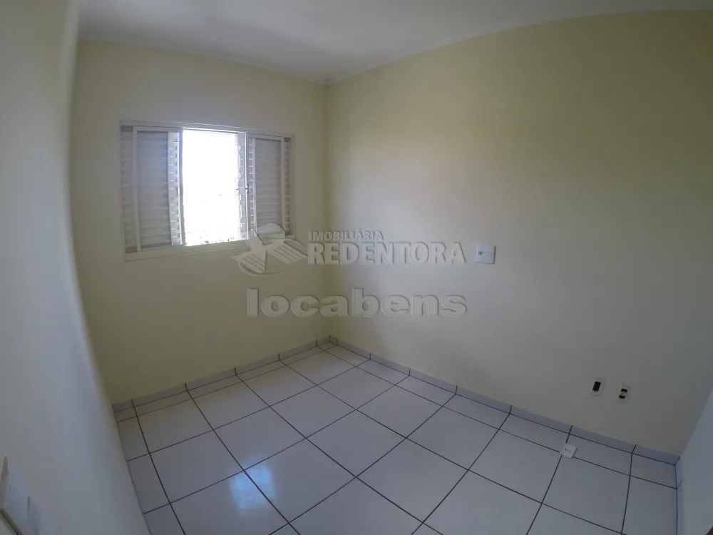 Comprar Apartamento / Padrão em São José do Rio Preto R$ 220.000,00 - Foto 8